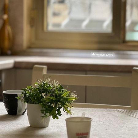 Alle'S M Shyri Studio Apartment Тирана Экстерьер фото